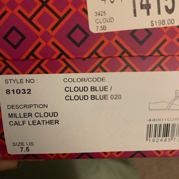 Selling my Tory Burch flats, only been worn once and in perfect condition. - Picture 3 of 5